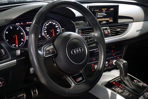 Audi A6 4 of 5