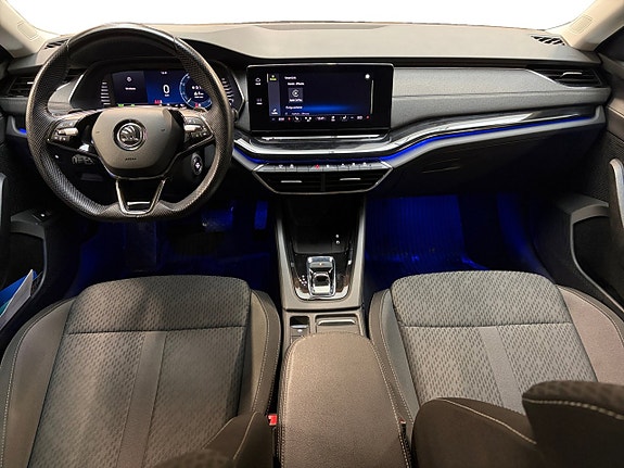 Skoda Octavia 10 of 16