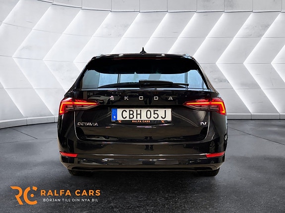 Skoda Octavia 9 of 16