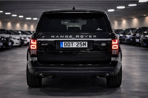 Land Rover Range Rover 4 of 5