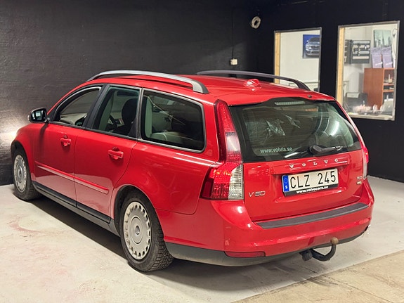 Volvo V50 7 of 14