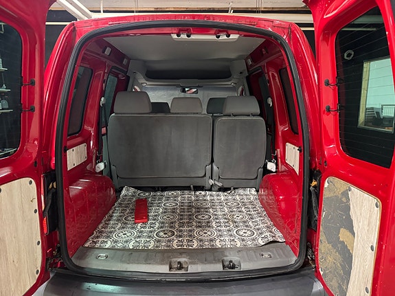 Volkswagen Caddy 15 of 15