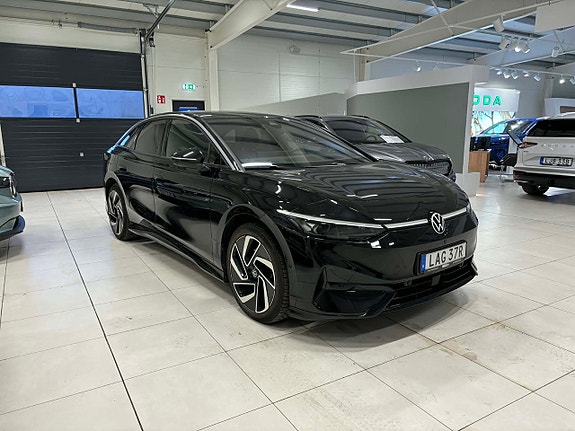 Volkswagen ID.7 3 of 5