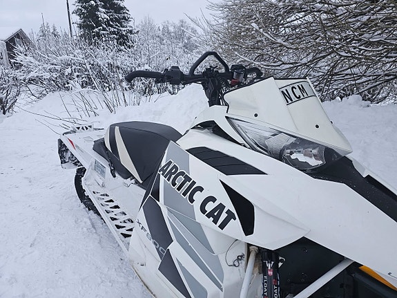 Arctic Cat XF 800 LIMITED 141" ELSTART 4 of 5