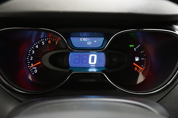 Renault Captur 19 of 24