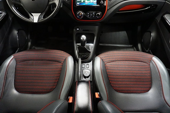 Renault Captur 15 of 24