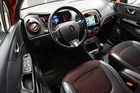 Renault Captur 14 of 24