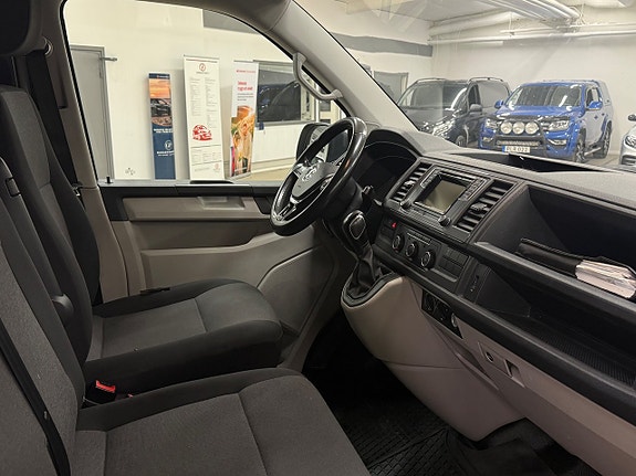 Volkswagen Transporter 5 of 5