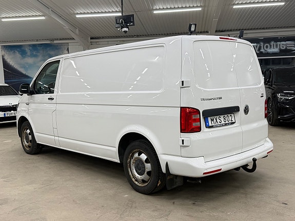 Volkswagen Transporter 2 of 5