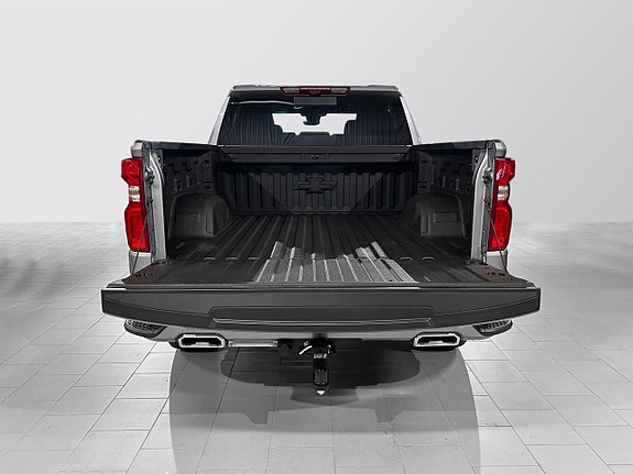 Chevrolet Silverado 1500 6 of 16
