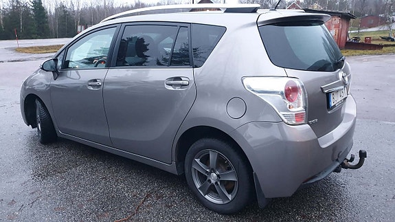Toyota Verso 7 of 22