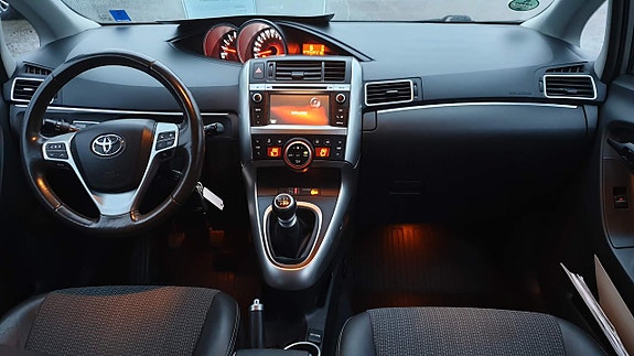 Toyota Verso 18 of 22