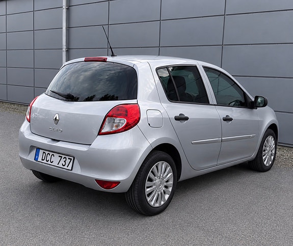 Renault Clio 3 of 5