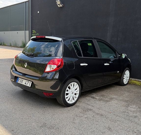 Renault Clio 5 of 5