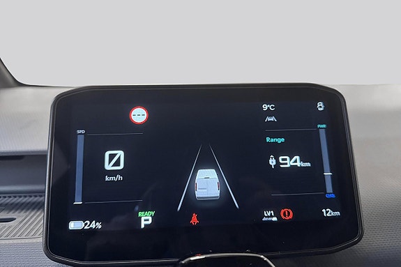 Kia PV5 10 of 16