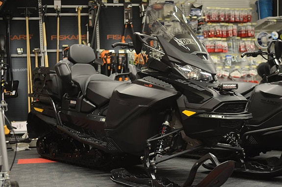 Ski-Doo Expedition 900 ACE Turbo-R 2024