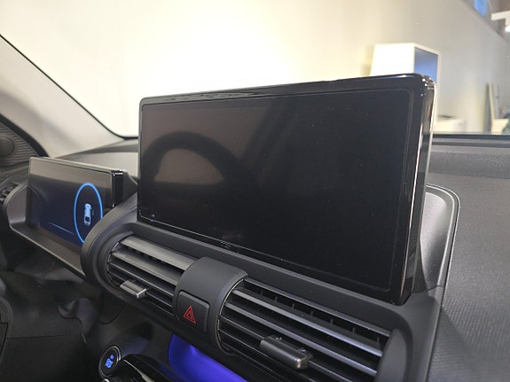 Hyundai Inster 12 of 14