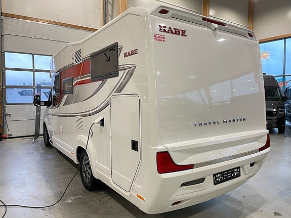 Kabe Novum Compact 720 LGB /B-körkort/ALDE/Mercedes/Face2Face 4 of 30