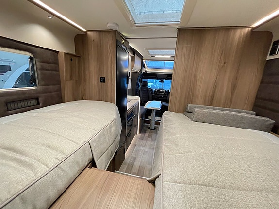 Kabe Novum Compact 720 LGB /B-körkort/ALDE/Mercedes/Face2Face 17 of 30