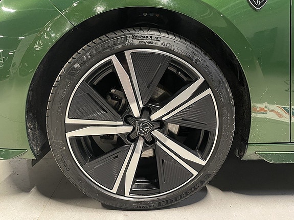 Peugeot 308 14 of 15