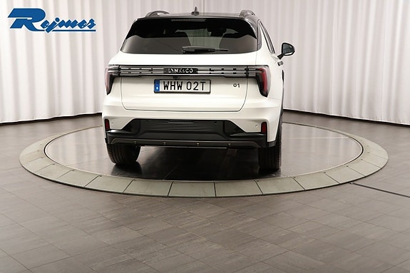 Lynk & Co 01 21 of 27
