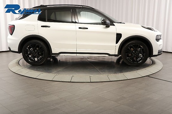 Lynk & Co 01 26 of 27