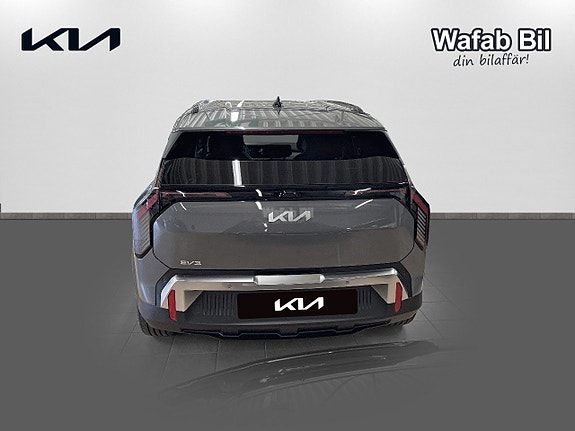 Kia EV3 5 of 5