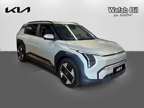 Kia EV3 3 of 5