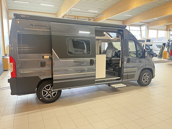 Adria TWIN SUPREME 600 SPB (Aut+Adaptiv+LP+TRUMA D6E+3 500 kg) 3 of 23