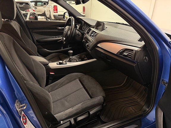 BMW 118d 7 of 10