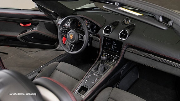 Porsche 718 Spyder RS 20 of 22