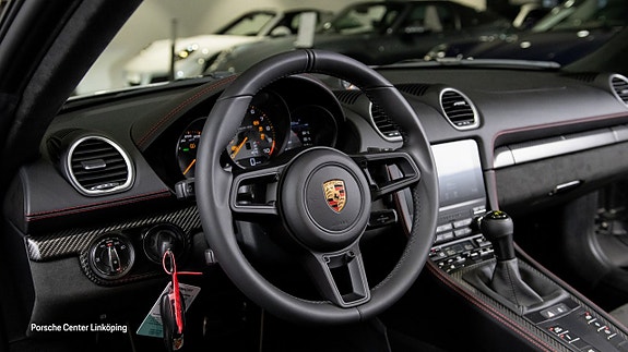 Porsche 718 Spyder RS 12 of 22