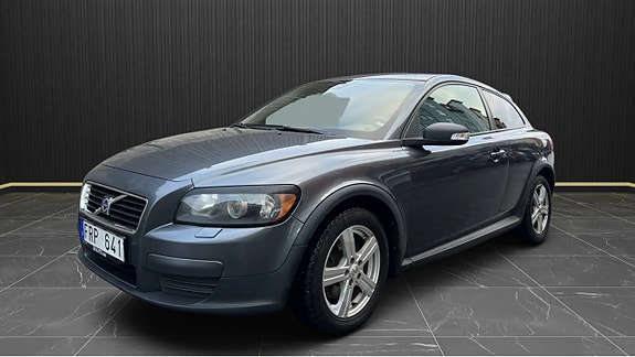 Volvo C30 2 of 5