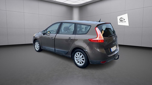 Renault Grand Scenic III 5 of 5