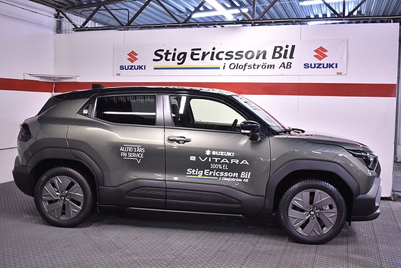 Suzuki eVitara 2 of 24