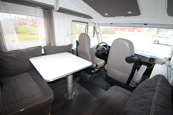 Adria Sonic Supreme I 810SL -18 7 of 17