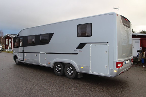Adria Sonic Supreme I 810SL -18 3 of 17