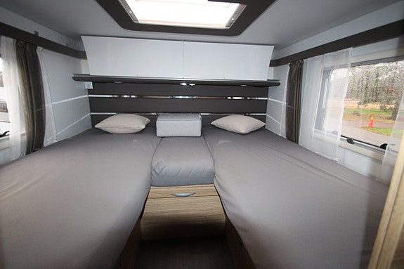 Adria Sonic Supreme I 810SL -18 16 of 17