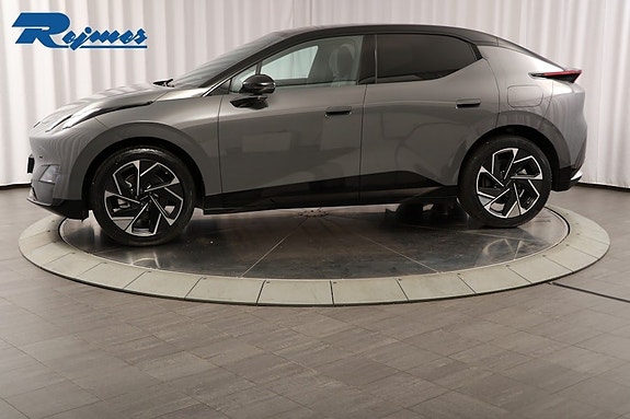 Lynk & Co 02 3 of 27