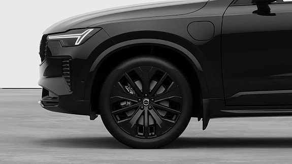 Volvo XC90 14 of 22