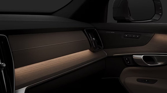 Volvo XC90 17 of 24