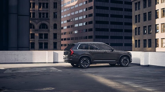 Volvo XC90 7 of 24