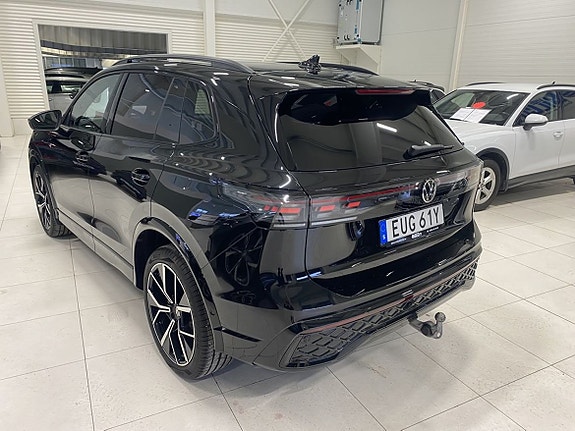 Volkswagen Tiguan 3 of 27