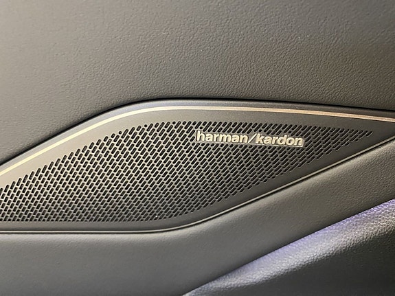 Volkswagen Tiguan 13 of 27