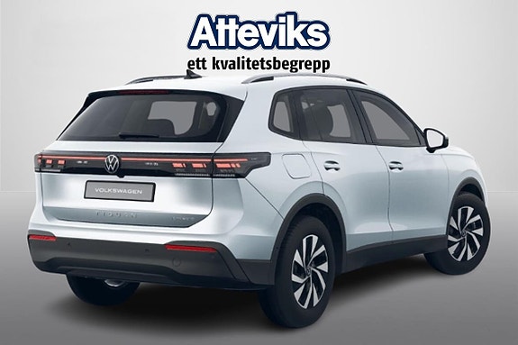 Volkswagen Tiguan 8 of 10