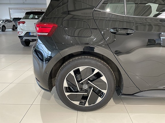 Volkswagen ID.3 7 of 26