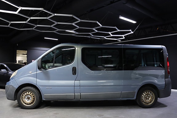 Renault Trafic 4 of 5