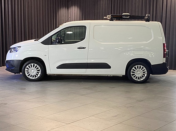 Toyota Proace City 3 of 5