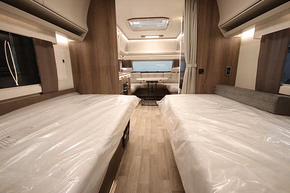 Kabe Royal 630 TDL KS 11 of 14
