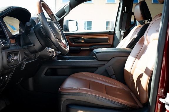 Dodge RAM 1500 15 of 30